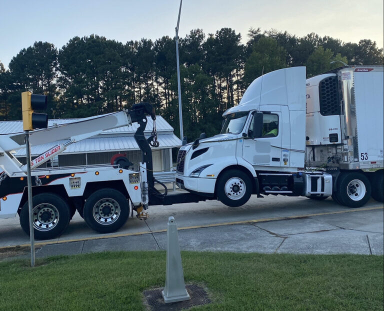 semi-towing semi-towing